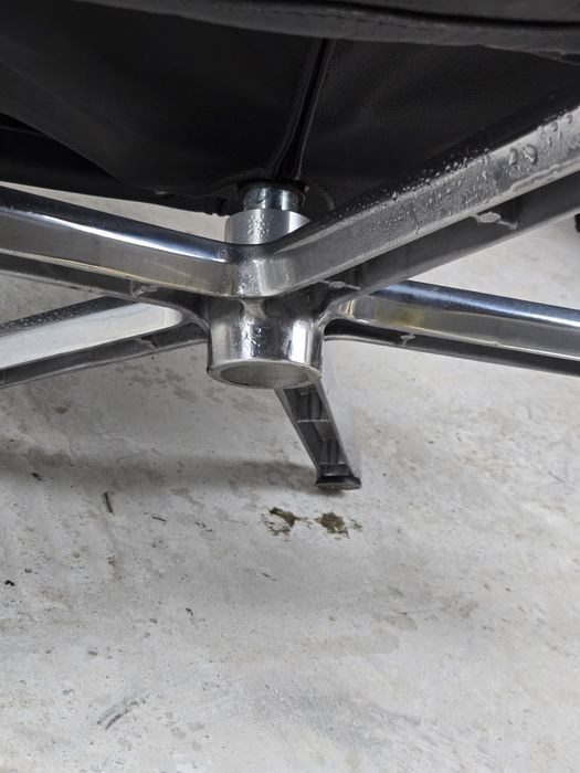 Кожен релакс фотьойл-въртящ