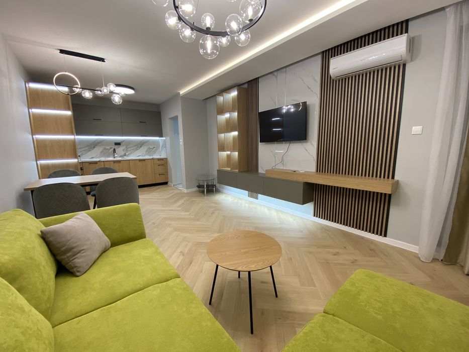 Дава се под наем Двустаен апартамент в Пловдив, Остромила - 64 кв.м за 484.5 € - Снимка #1