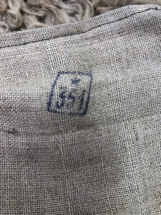 Кәдімгі қара тон