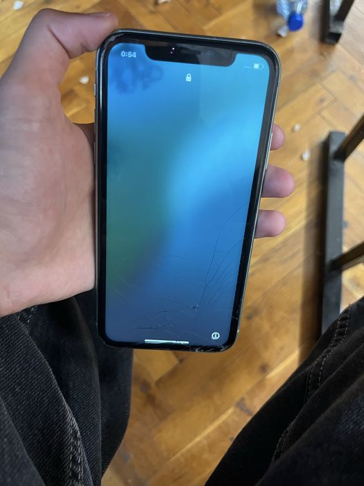 iPhone 11 използван