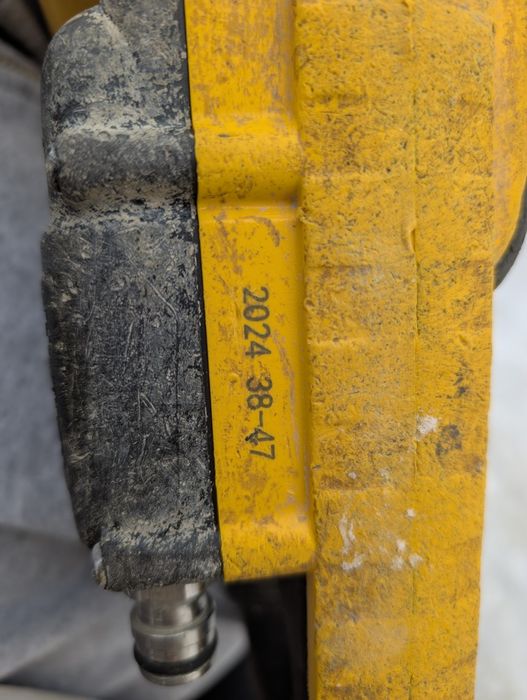 Drujbă beton Dewalt dcs691