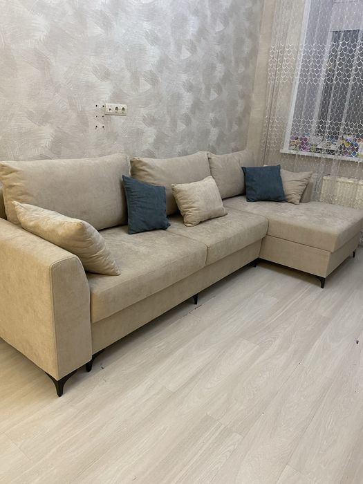 Продам новый угловой диван