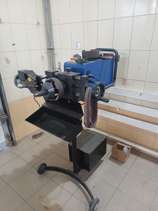 Etari стенд для тормозных дисков