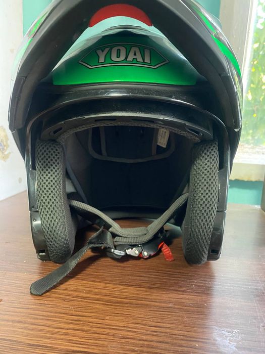 Продается мото шлем