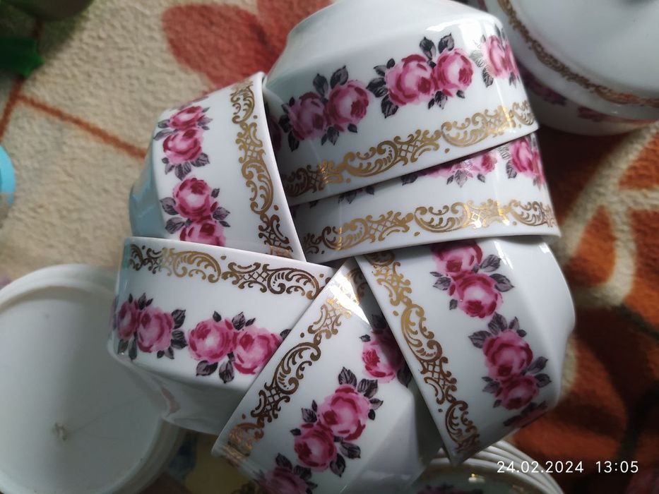 Продам чайный сервиз.ГДР