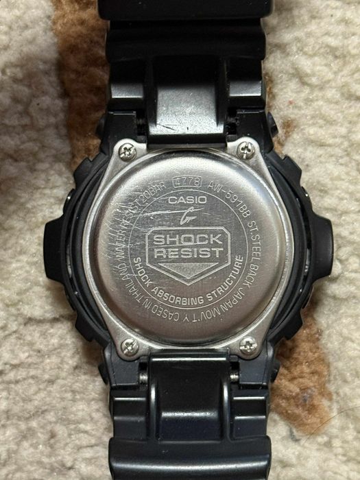 Часовник G Shock черен