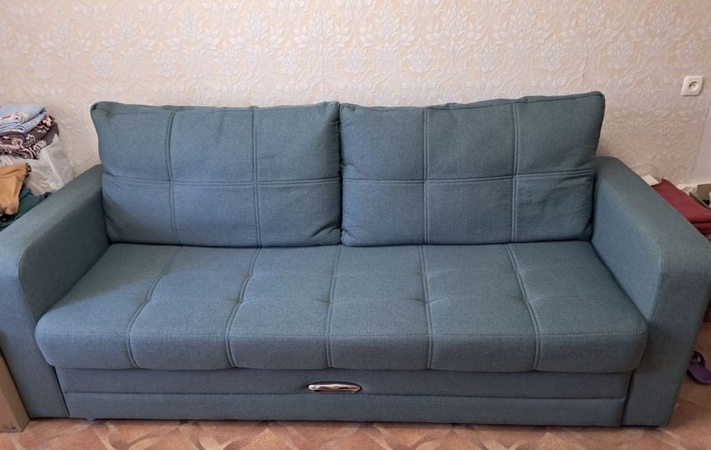 Продам диван в отличном состоянии