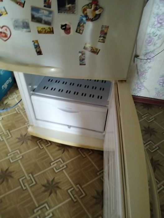 Продам холодильник Атлант