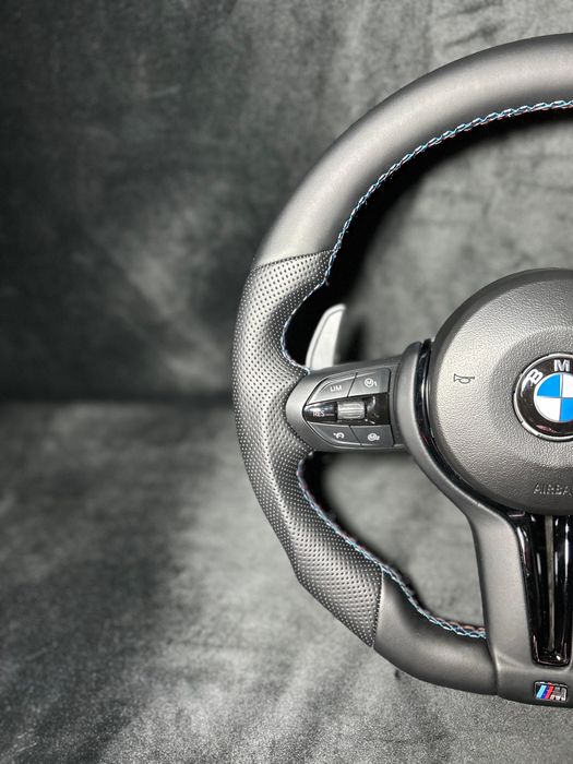 Volan BMW M pentru F10/F30/F01/E90/E92/X1/X3/X4/X5/X6 etc Piele Tesit