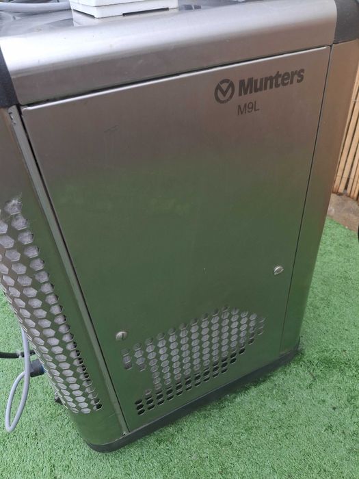 Изсушител на въздух кондензатор с въздушно охлаждане