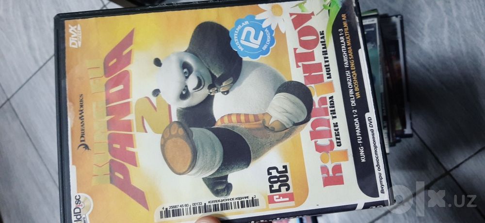 Disklar kino multiklar sotiladi