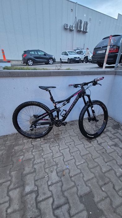 Vând Bike Specialized