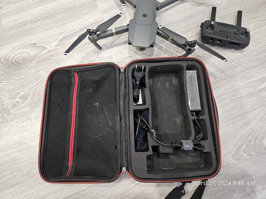 Квадрокоптер DJI Mavic Pro