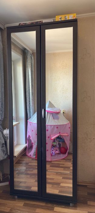 Продам 2 шкафа , в хорошем состоянии