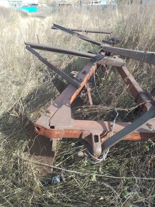 Продам 4-х корпусный плуг