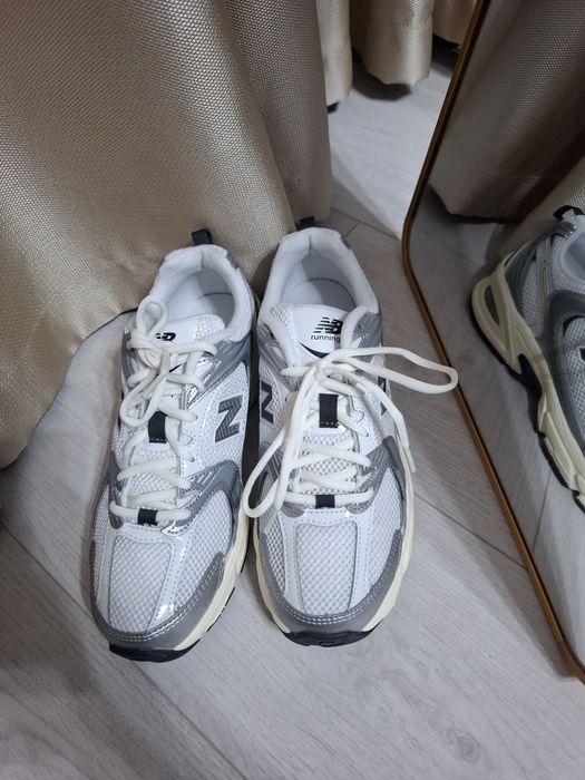 Кроссовки new balance 530