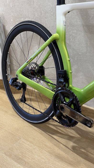 Шоссейный велосипед Twitter