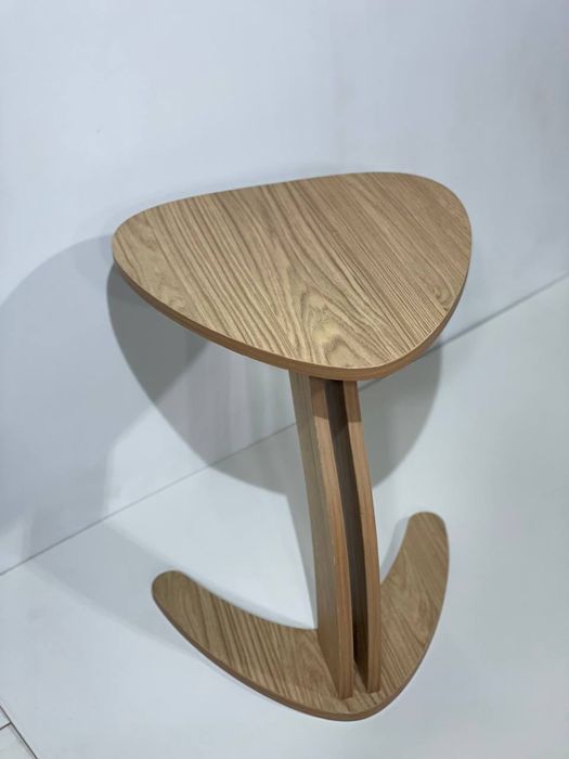 Столик  журнальный , прикроватный, кофейный для дивана