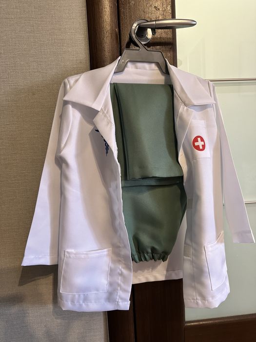 Детский костюм доктора