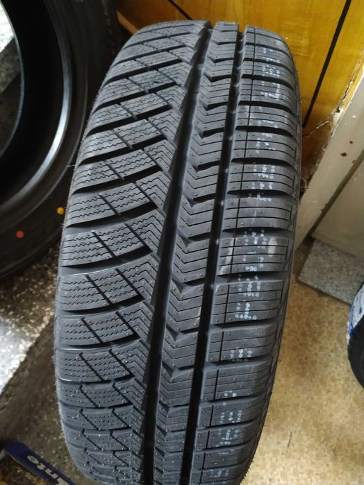 Всесезони гуми 185/65/15 нови 4бр.