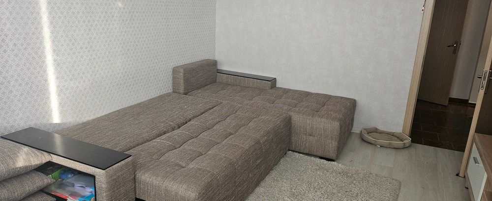 Ъглов диван с функция сън