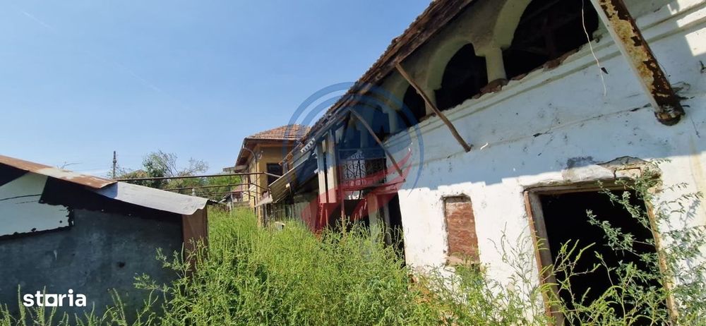 Casa de vanzare  5 camere + teren 2200 mp in loc. Calopar satul Bazdan
