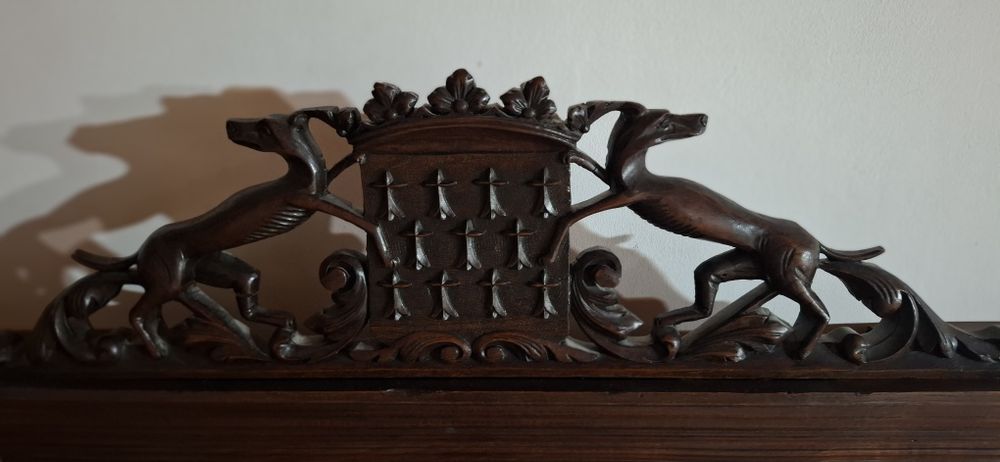 Старинно бароково огледало