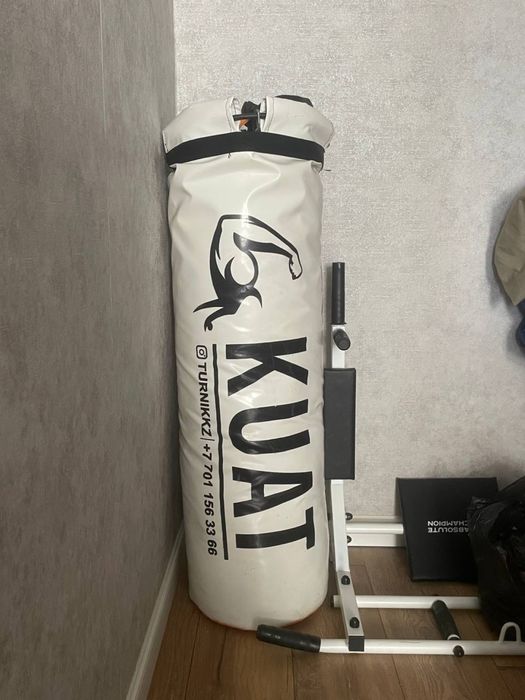 Продается турник и груша