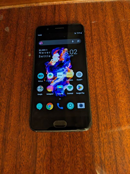 OnePlus 5 6/64 sotiladi