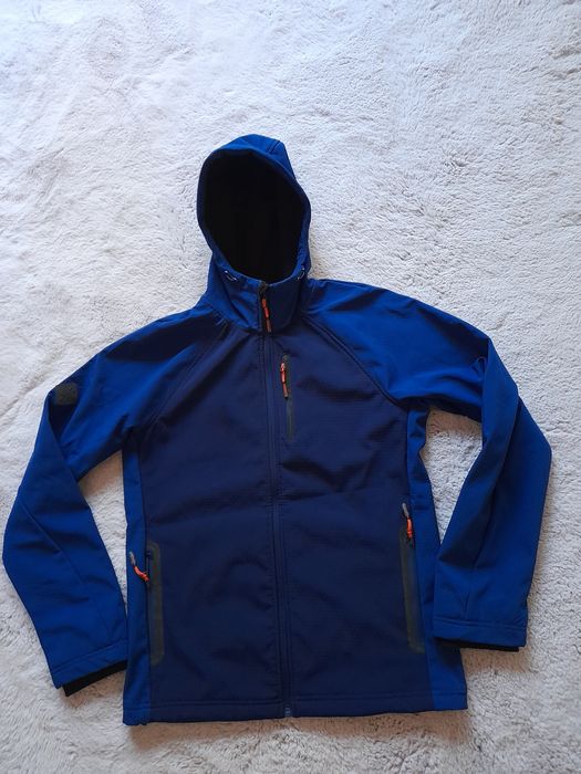 Superdry Woterproof мъжко яке S размер.