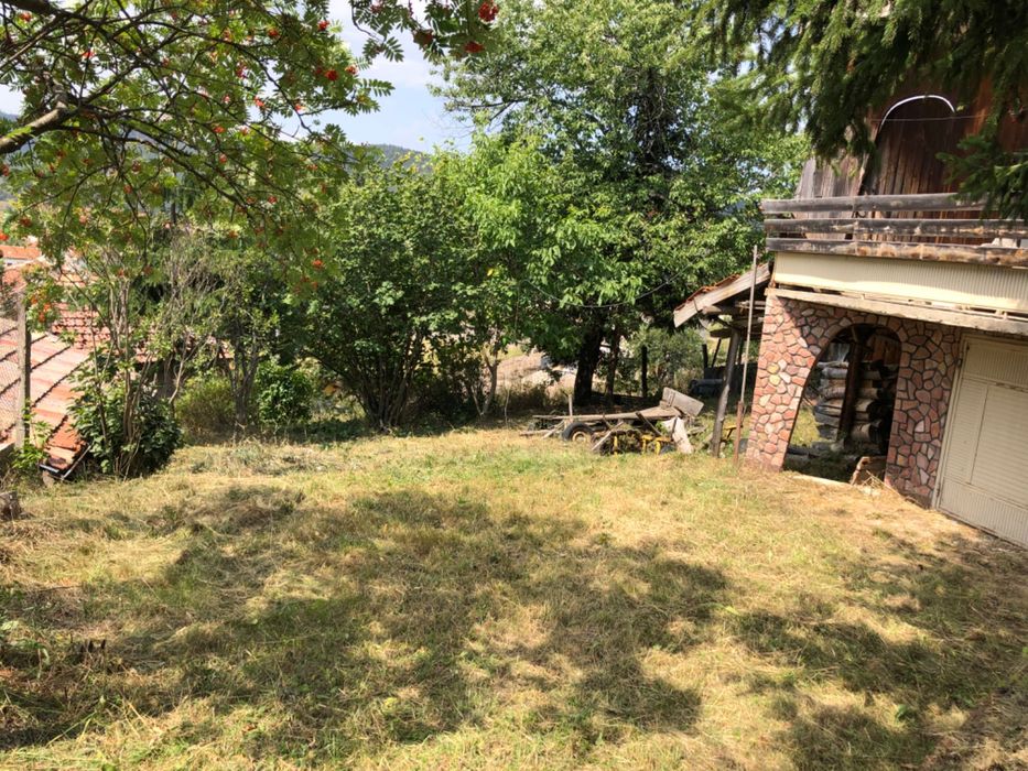 Къща Равногор Атолука