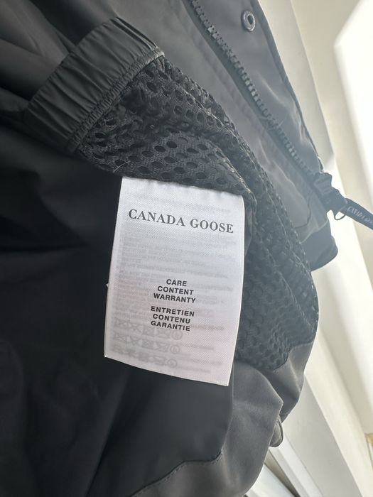 Куртка зимняя  canada goose