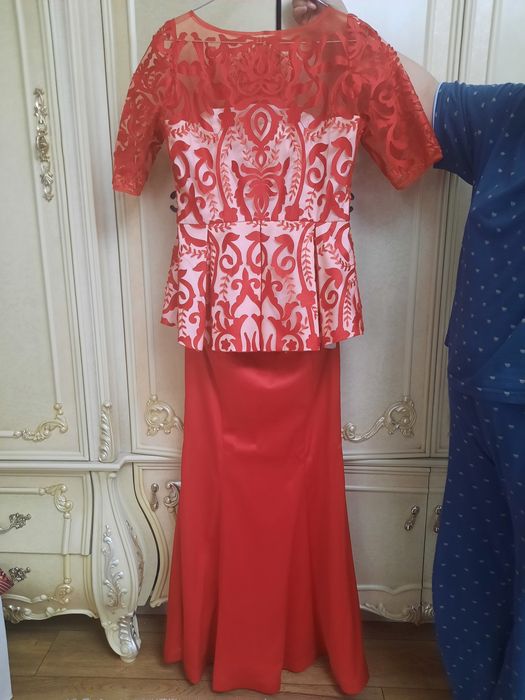 Красивые платья почти новые