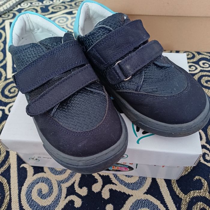 Продам обуви осень-зима на мальчика