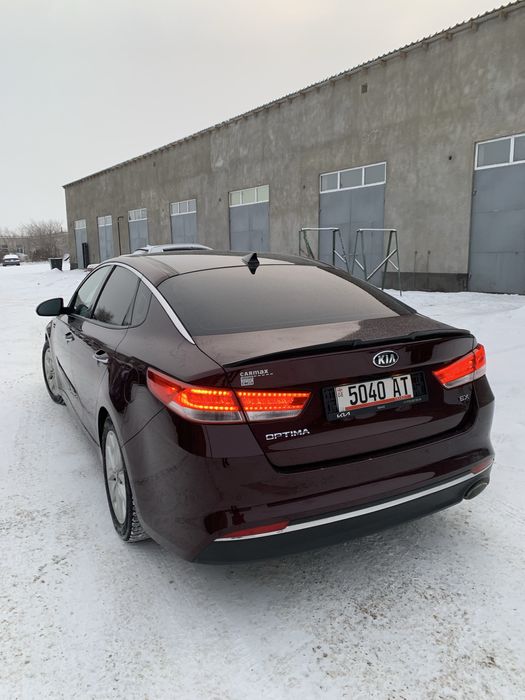 Kia Optima 2016 г.в полная комплектация