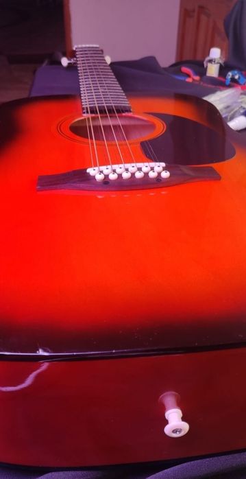 Гитара 12 струнная