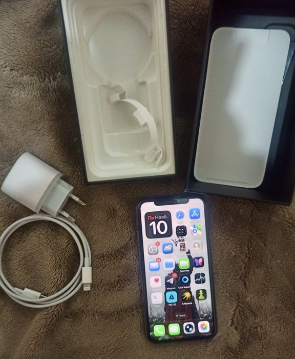 Surochni sotiladi Iphone 11 pro LL/A gold