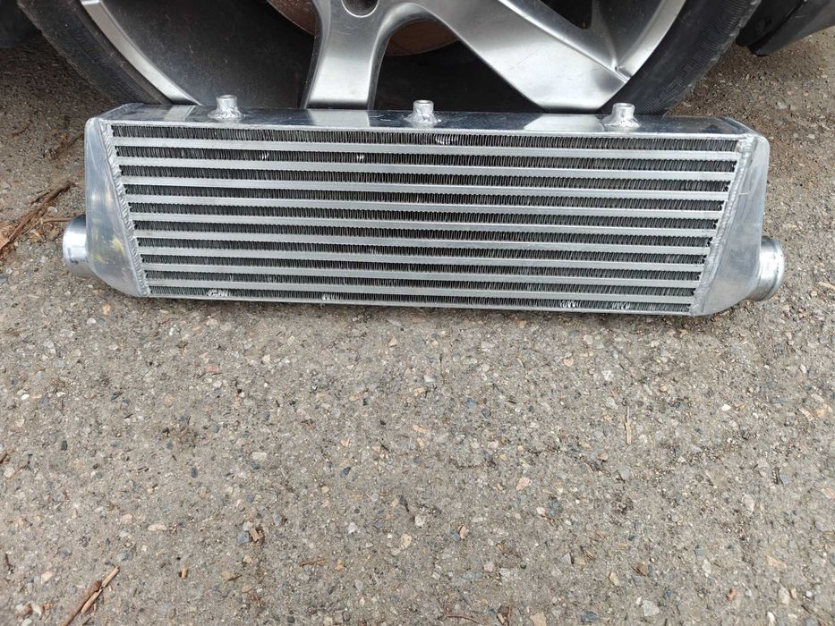 Интеркулер 550/180/63