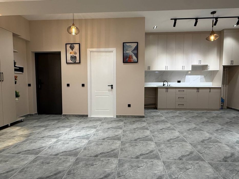 Срочна Продаётся Нежилой Помищения Цокол Юнусабад Богишамол 45.70 м2