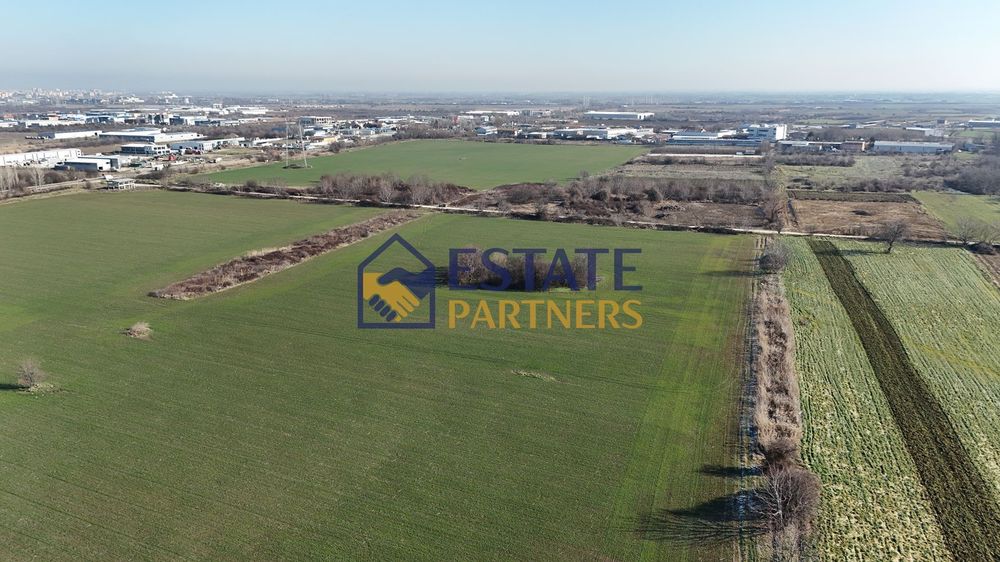 Парцел в Пловдив-Индустриална зона - Юг площ 20750 цена 1535000