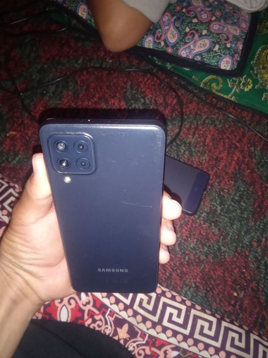 Samsung A22 4G  karobka dakument bor