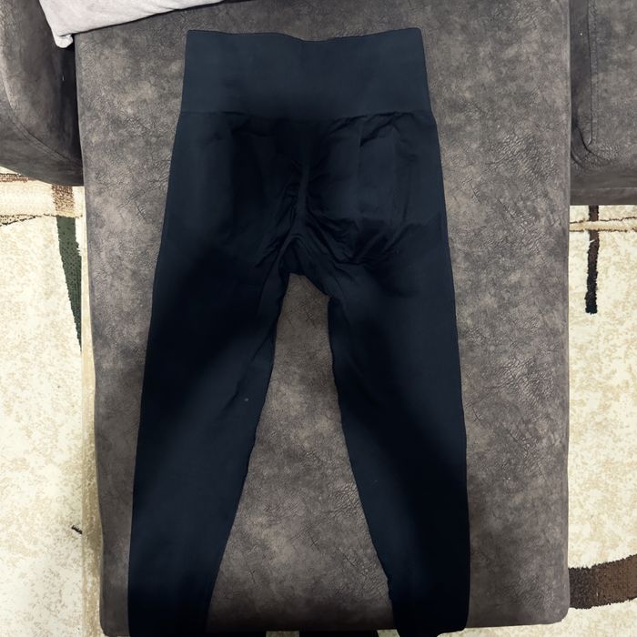 Продам одежду в отличном состоянии