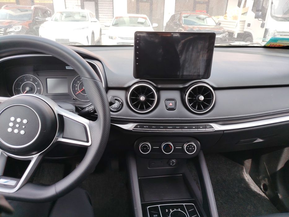 Dongfeng  2023 — 4