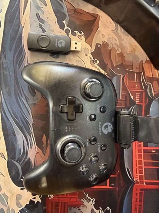 Продам Gamesir t4 pro