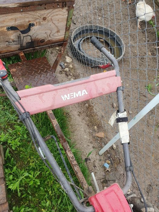 Vând motocultor weima 8 cp.