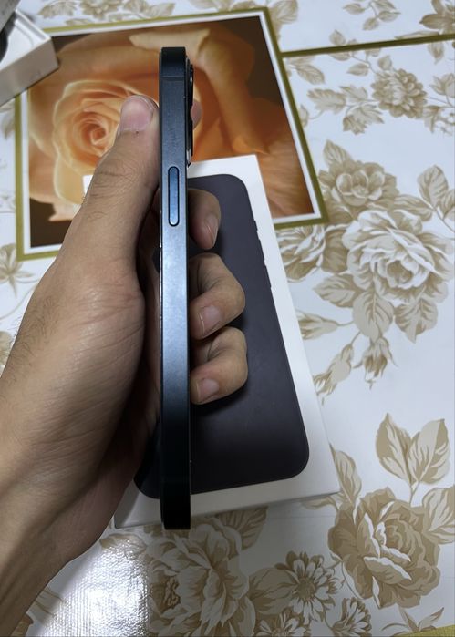 Продам или обмен iPhone 13 128 ГБ