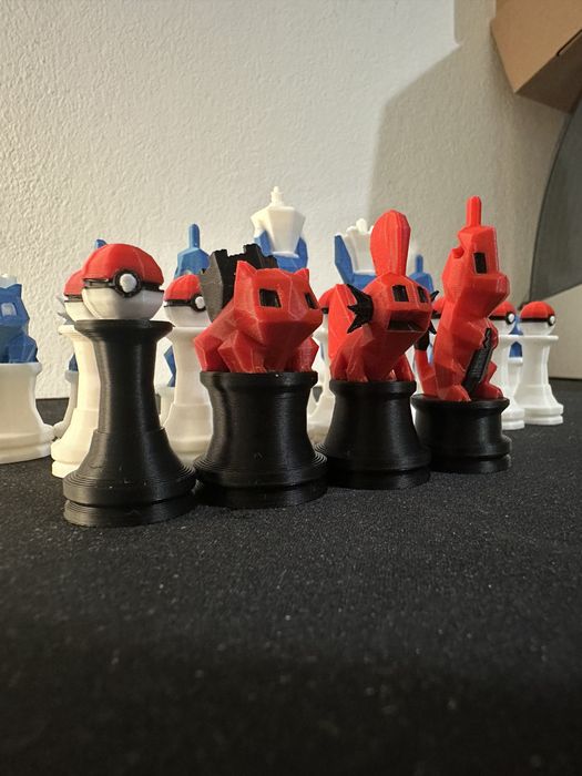 Pokémon Chess Set
