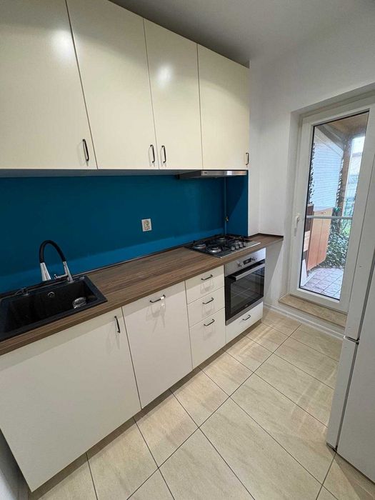 Apartament 2 camere la parter - de vanzare (Cosmopolis)