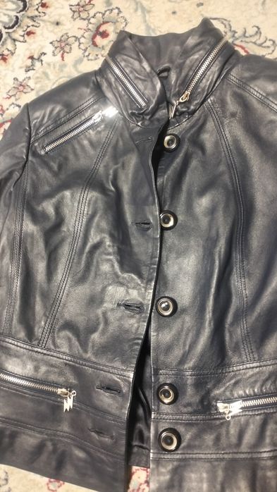 Кожаная куртка 100%