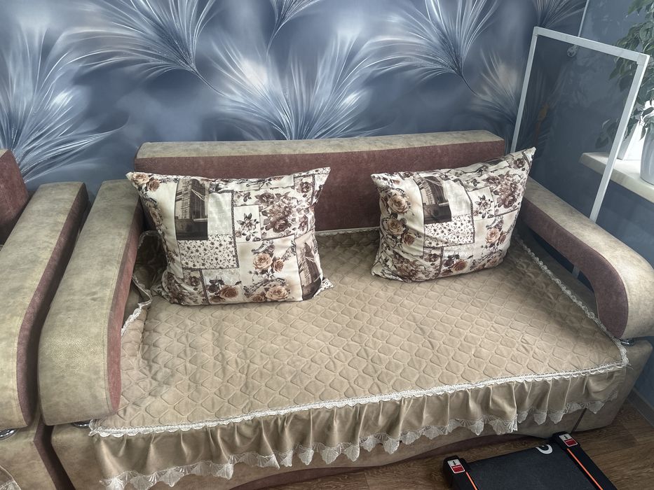 Продается мягкий уголок.